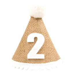 Chapeau anniversaire en toile de jute - 2 ans